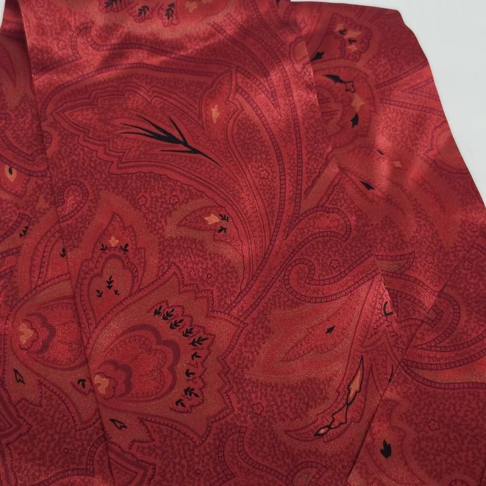 Vintage 100% Red Silk Paisley Thin Neck Scarf Purse Hair Tie 71